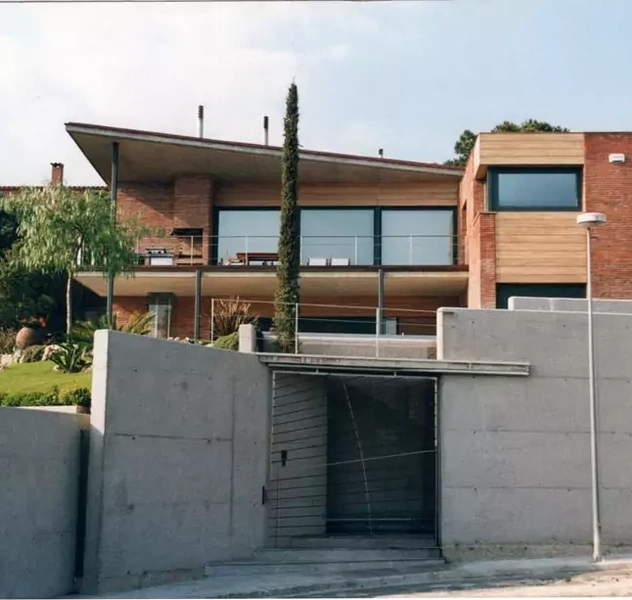 <p>Montgat / Barcelona</p>
<p>Sup. Const.: 340 m2</p>
<p>Sup. Utíl.: 290 m2</p>