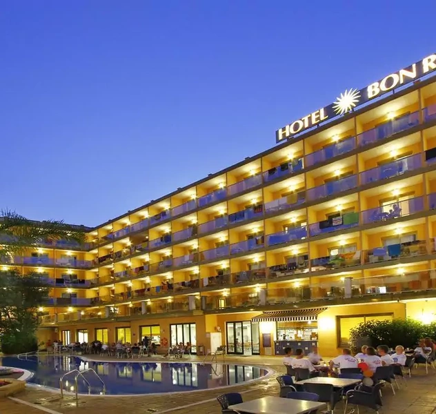 <p>340 Beds</p>
<p>Calella / Barcelona</p>
<p>Refurbishment of entrance situation and reception/lobby</p>
<p>New design of the exterior entrance situation</p>
<p>Permission planning, execution planning, construction management</p>
<p>security coordination on construction site</p>