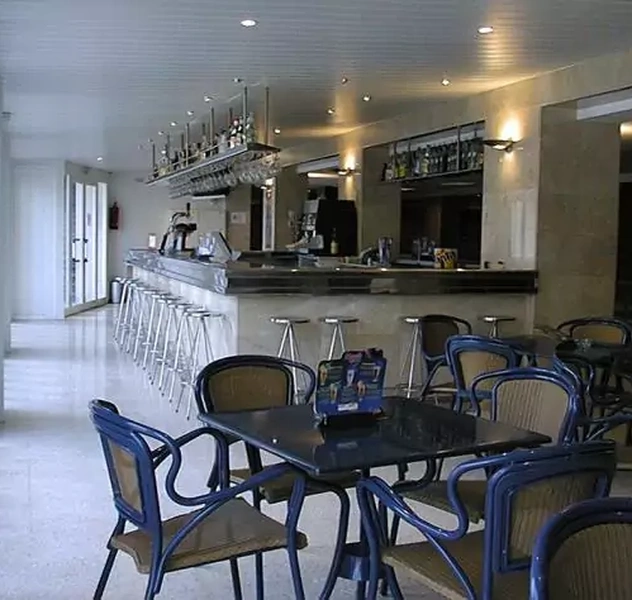 <p>450 beds</p>
<p>Category upgrade  from 2 to 3 stars hotel.</p>